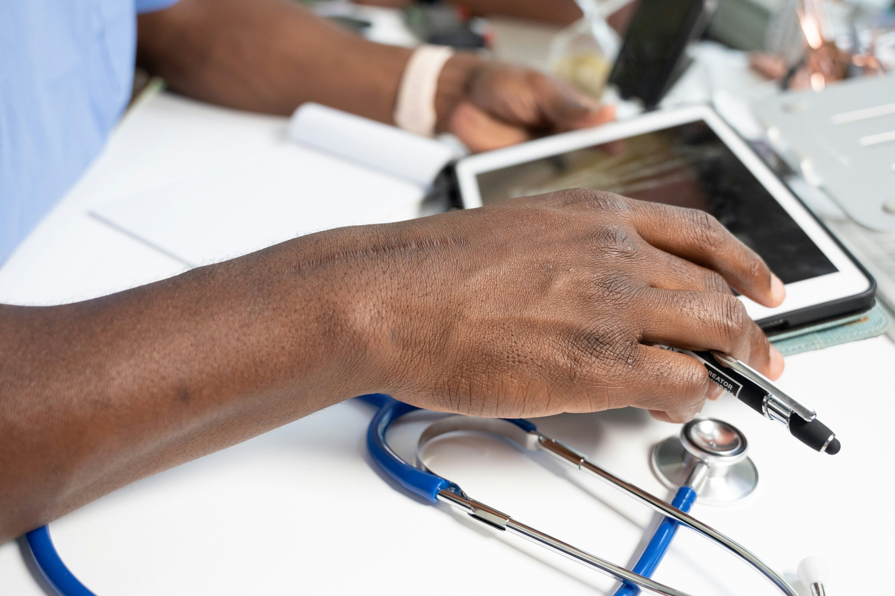 Discover the impact of technology on nursing education. Stay ahead of the curve with Davis & Elkins College.