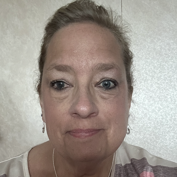Theresa Hoskins