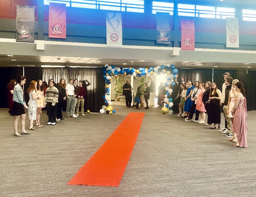 Davis & Elkins College Presents Second Annual Night to Shine Event