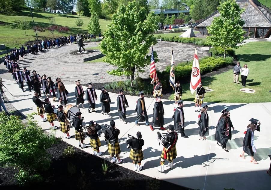 Davis & Elkins College Welcomes Keynote Speakers During Commencement Weekend
