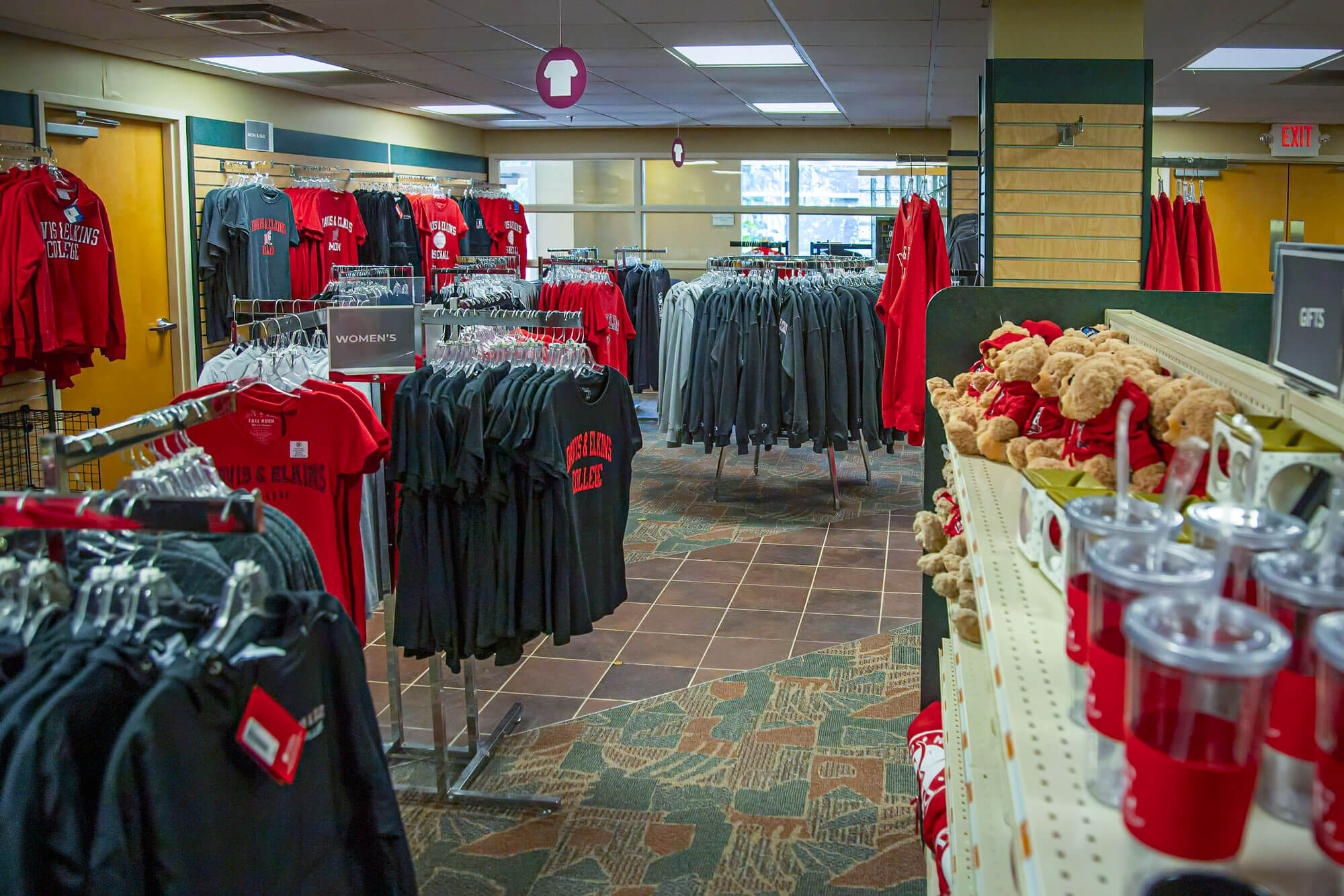 Davis & Elkins Merch